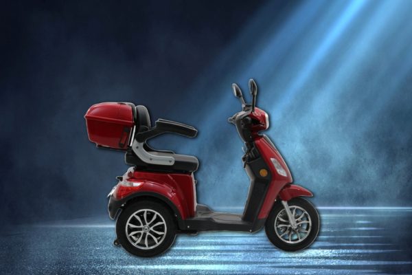 XL3-PRO 3 Wheel Electric Scooter - Image 3